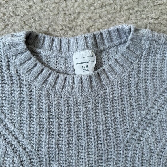 Abercrombie Kids Grey Knit Sweater - Size 9/10 - Picture 4 of 5